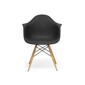 Shell chair